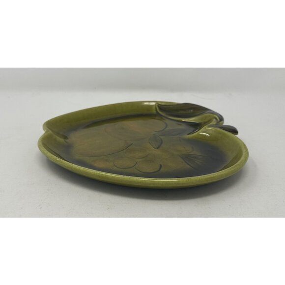 1960s LOS ANGELES POTTERIES Green Glaze APPLE DISH PLATE 9"x 9" #42-3-6 Pottery - Picture 4 of 9